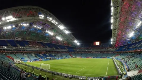 “2025赛季广州队亚冠参赛阵容揭晓”