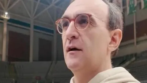 吴清源AI智慧揭秘：围棋AI大师的精妙棋局分析